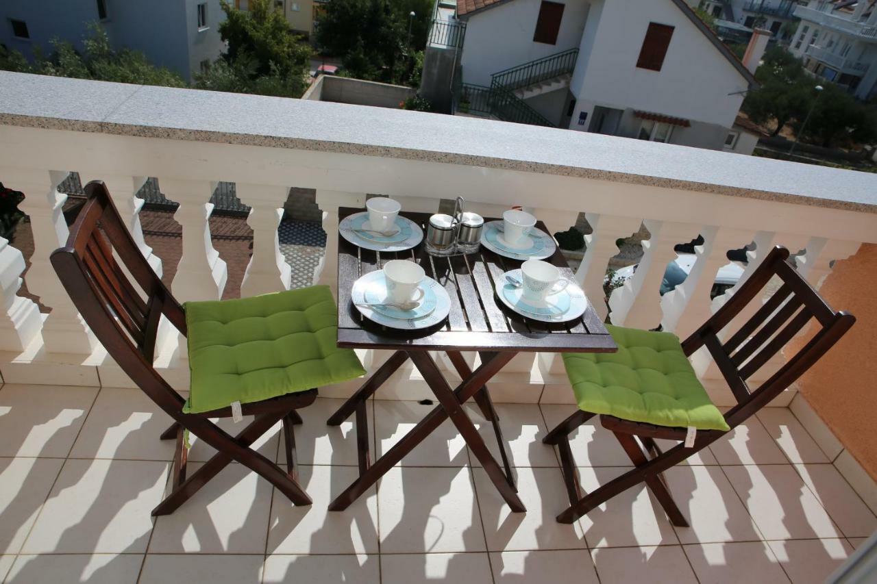 Villa Marica Vodice Eksteriør billede